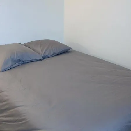 Chez L'habitant - Partage Et Convivialite Homestay szállás Alençon